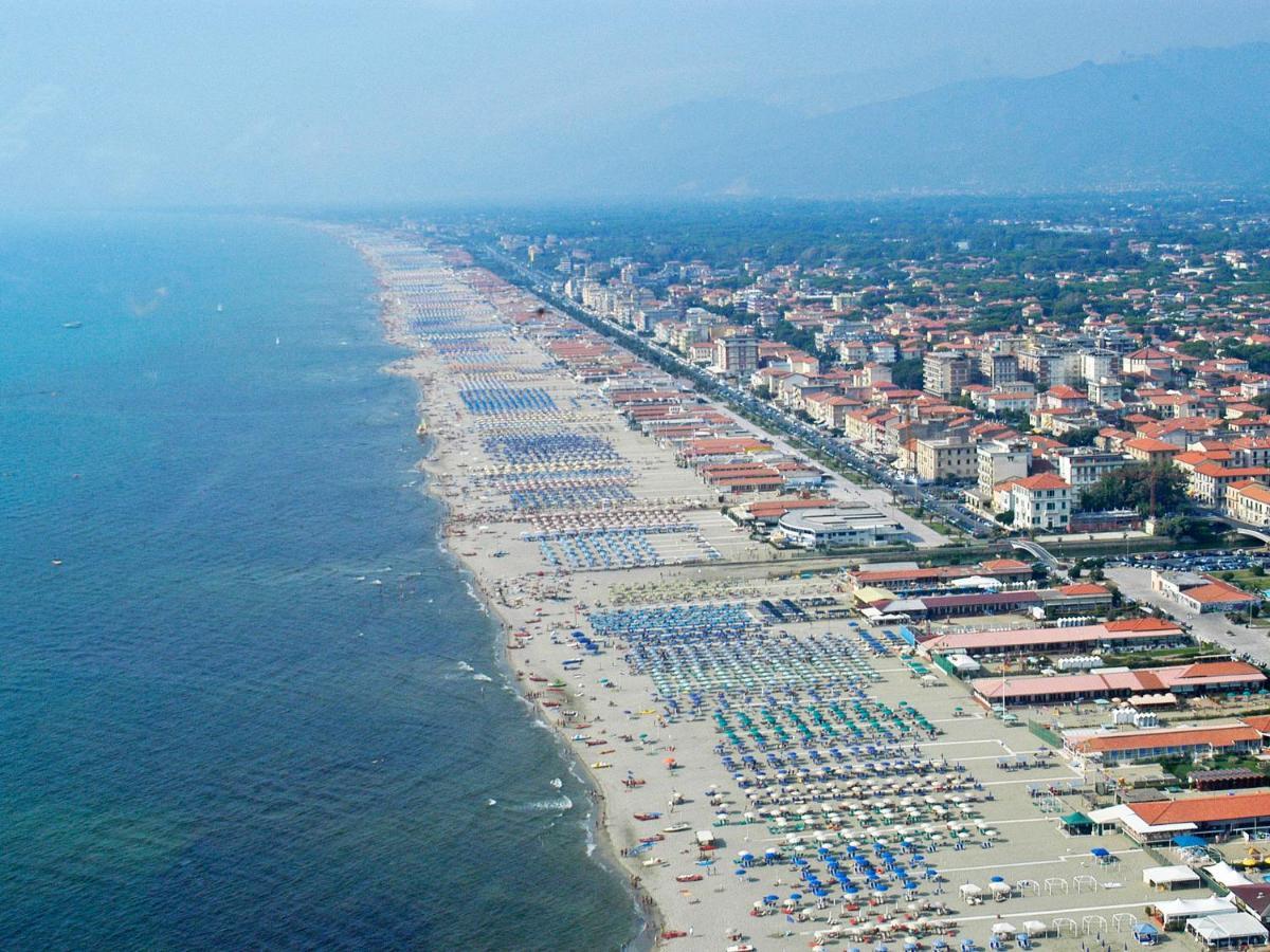 Apartment Lungomare By Interhome Viareggio Extérieur photo